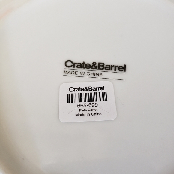 NEW Crate & Barrel I Don’t Carrot All Vegetable Pun Dessert Appetizer Plate Set - Picture 3 of 5